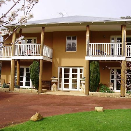 Erravilla Country Estate Spa Suite Accommodation Cowaramup Exteriör bild